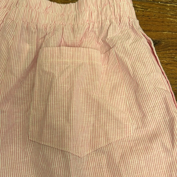 NWT Kendall Lane Shorts, size M - Picture 6 of 7